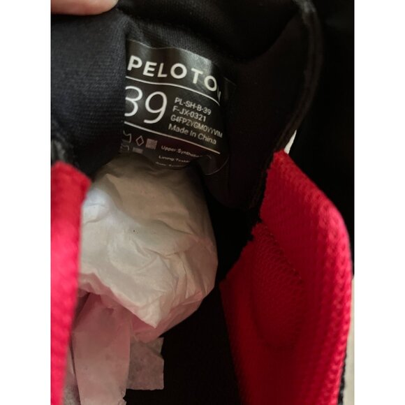 Peloton Cycling Shoes Size 39 Black & Red Hook & Loop Strap - Picture 5 of 10